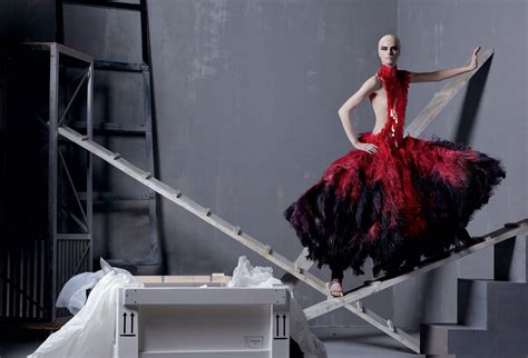 alexander mcqueen photoshoots.